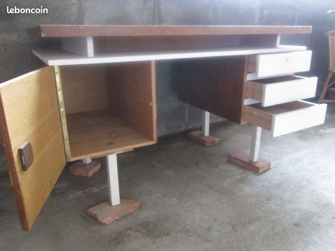 Bureau (image 3)