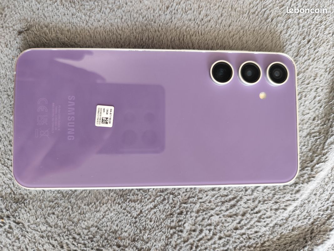 Samsung S23 FE (image 2)