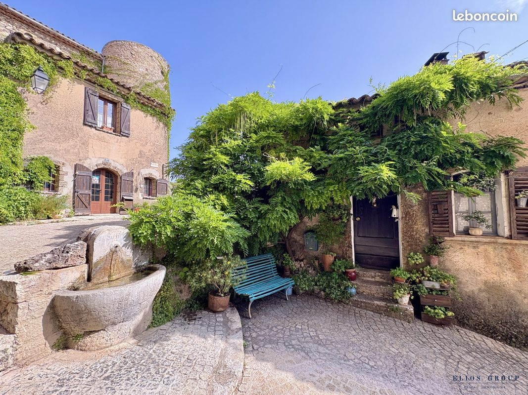 Maison 4 pièces 130 m² · à Tourtour · 130 m² · 480 000 €