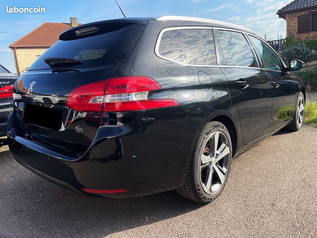 Peugeot 308 II SW 1.6 BlueHDI 120CH Allure Garantie 12 Mois (image 3)