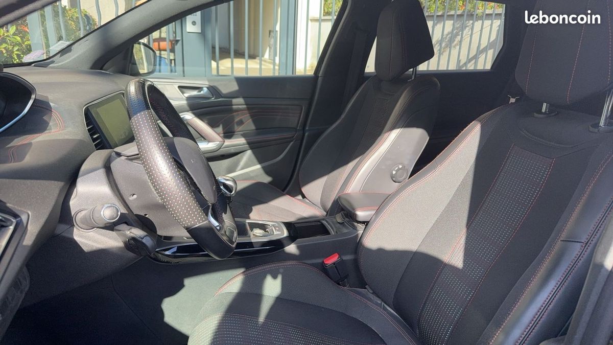 Peugeot 308 SW II 1.2 PureTech 130 GT Line (image 28)