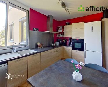 Appartement 330 000 € - 92 m²