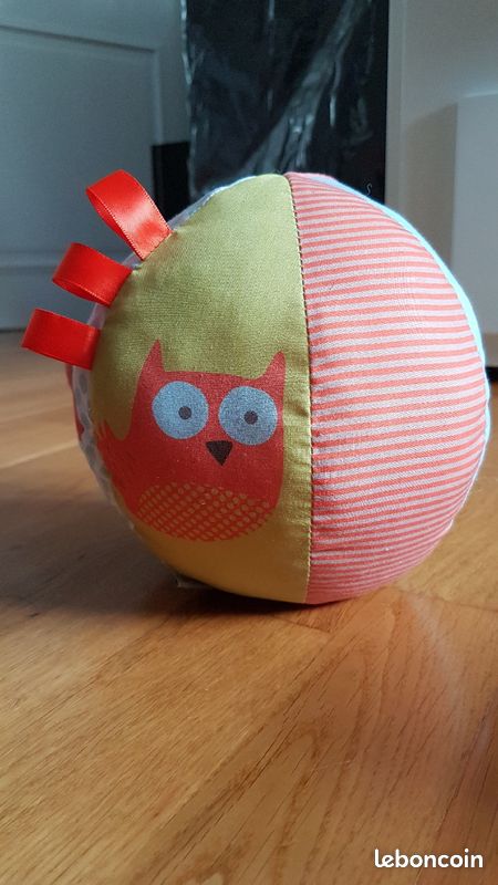 Ballon en tissu sensoriel Vertbaudet (image 1)