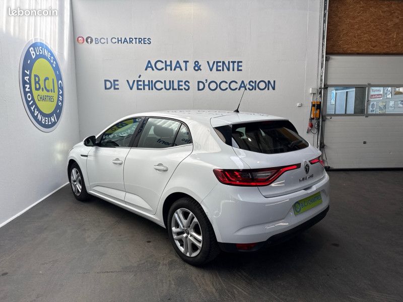 Renault MEGANE IV 1.5 BLUE DCI 115CH BUSINESS (image 4)