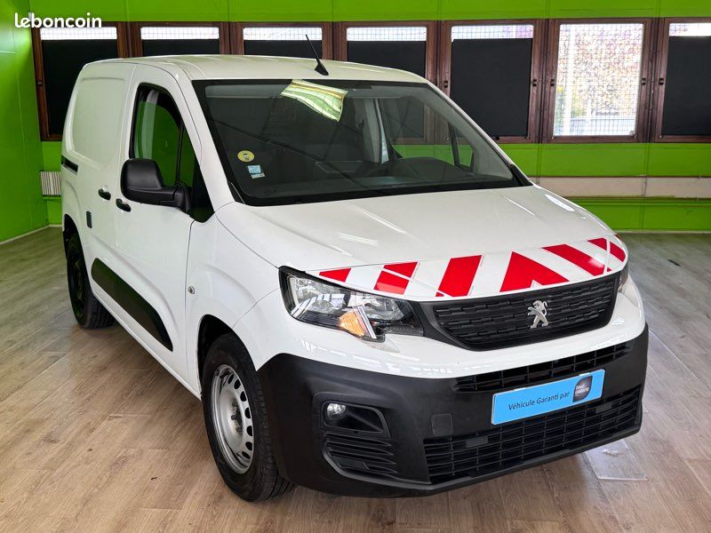 Peugeot PARTNER III (2) 1.5 BLUEHDI 100 S&S BVM6 GRIP 3 PLACES - TVA RÉCUPÉRABLE - (image 10)