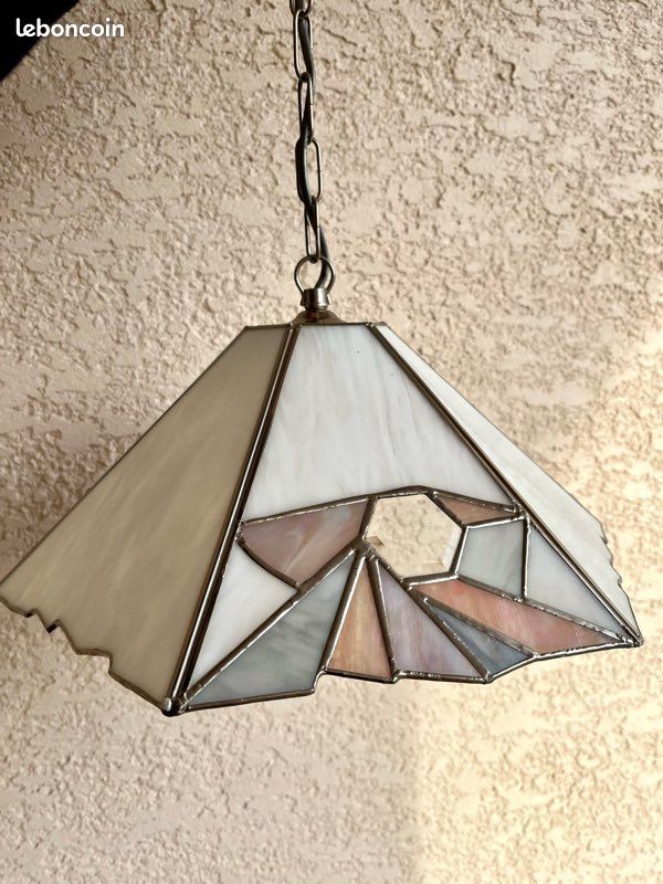 Lustre en vitrail (image 2)