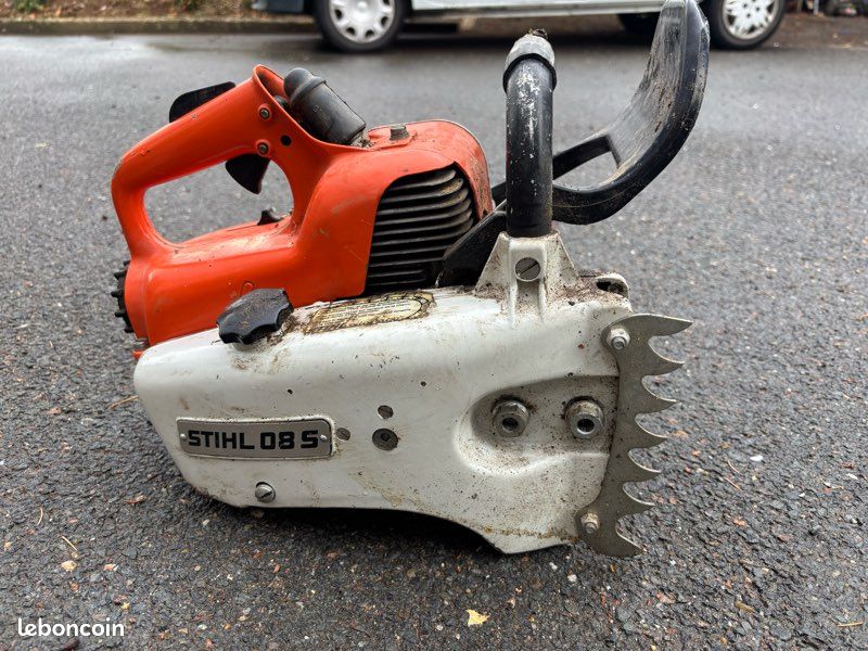 Tronçonneuse STIHL 085 vendue pour les pièces (image 6)