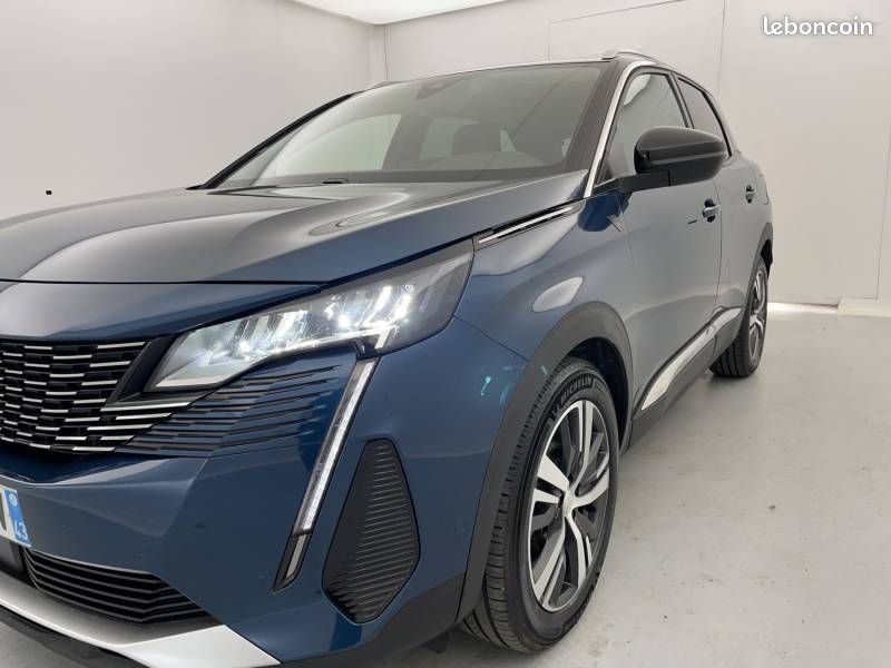 Peugeot 3008 Hybrid 225 e-EAT8 Roadtrip (image 24)