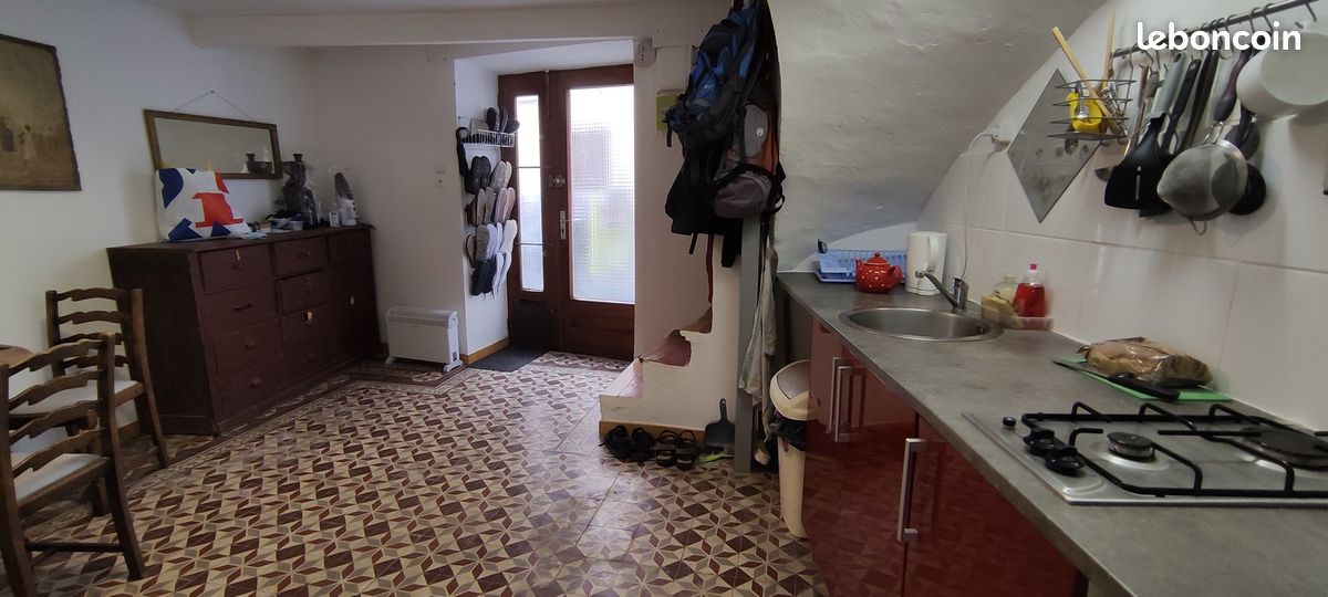 Maison 5 pièces 87 m² · à Villeneuve-lès-Béziers · 87 m² · 650 €
