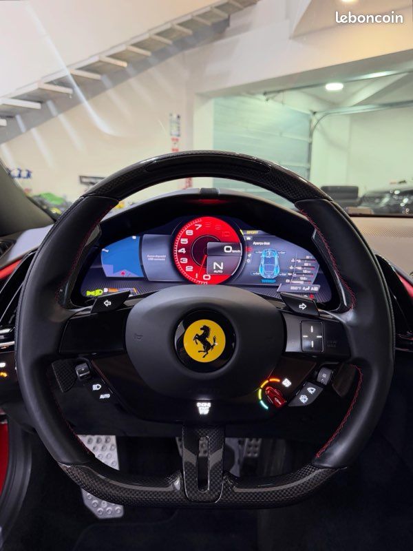 Ferrari roma 3,9 v8 bi-turbo 620 dct - rosso scuderia - origine 🇫🇷 - pack carbone complet - display - volant led carone - service inclus 2028 (image 6)