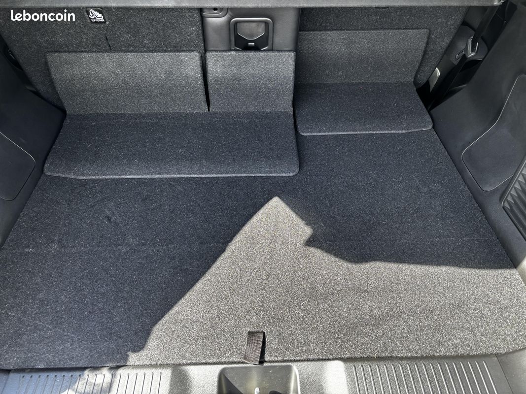 SUZUKI e Vitara 61 kWh Style (image 18)