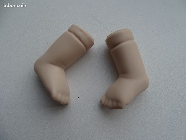 Tête De Poupée En Porcelaine Biscuit - Reproduction