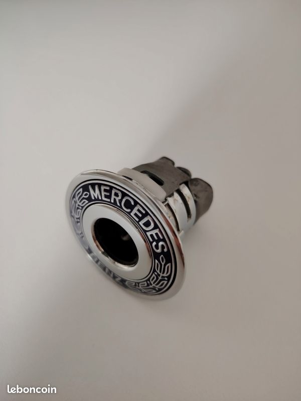 Support de fixation étoile Mercédès (image 1)