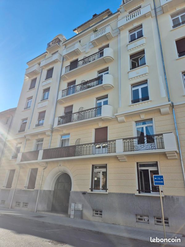 Appartement 2 pièces 69 m² · à Chambéry · 69 m² · 896 €/mois