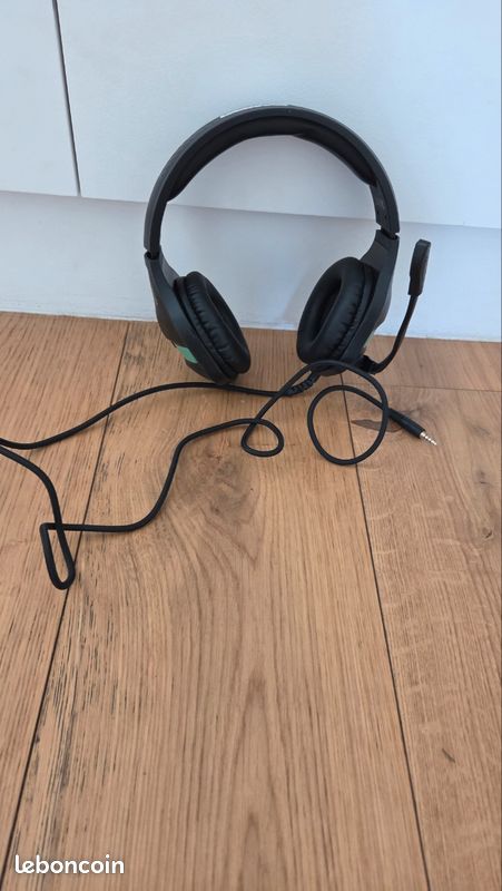Casque gamer Konix (image 1)