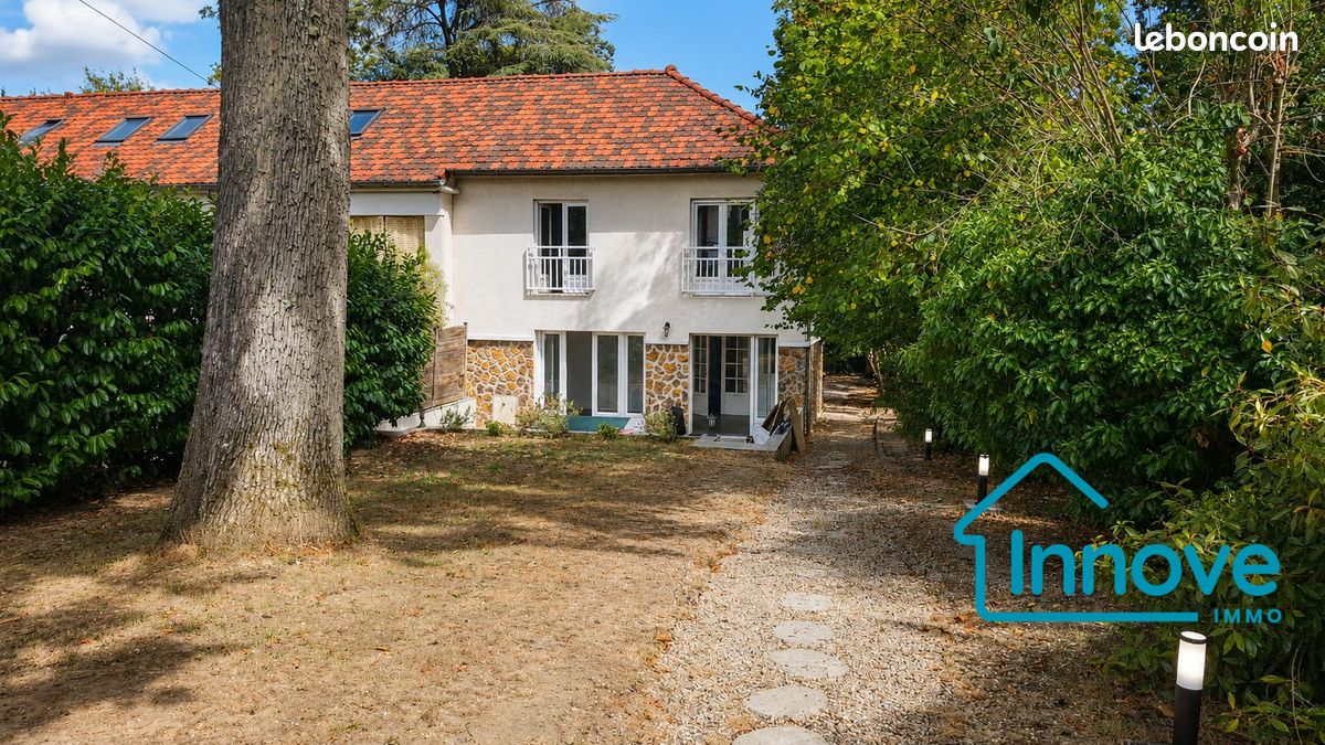 Maison 5 pièces 95 m² · à La Celle-Saint-Cloud · 95 m² · 2 233 €/mois