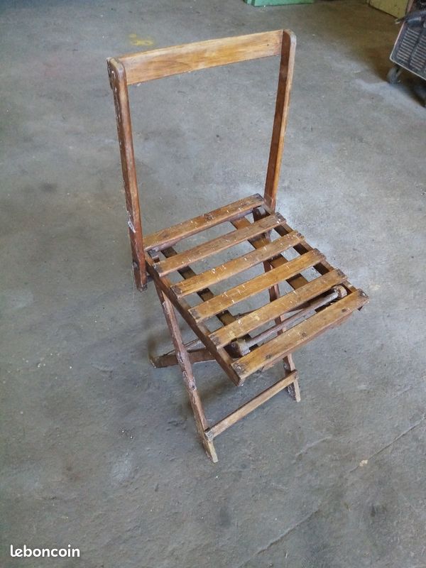 Tabouret de bar pliant PEREL – Confort et style | PEREL