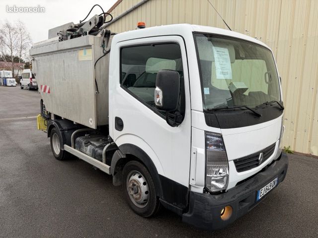 RENAULT Maxity 35,13 BOM Benne ordures ménagères DCI 130 Pack Clim 3 L - 01/2017 - 137500 kms (image 2)