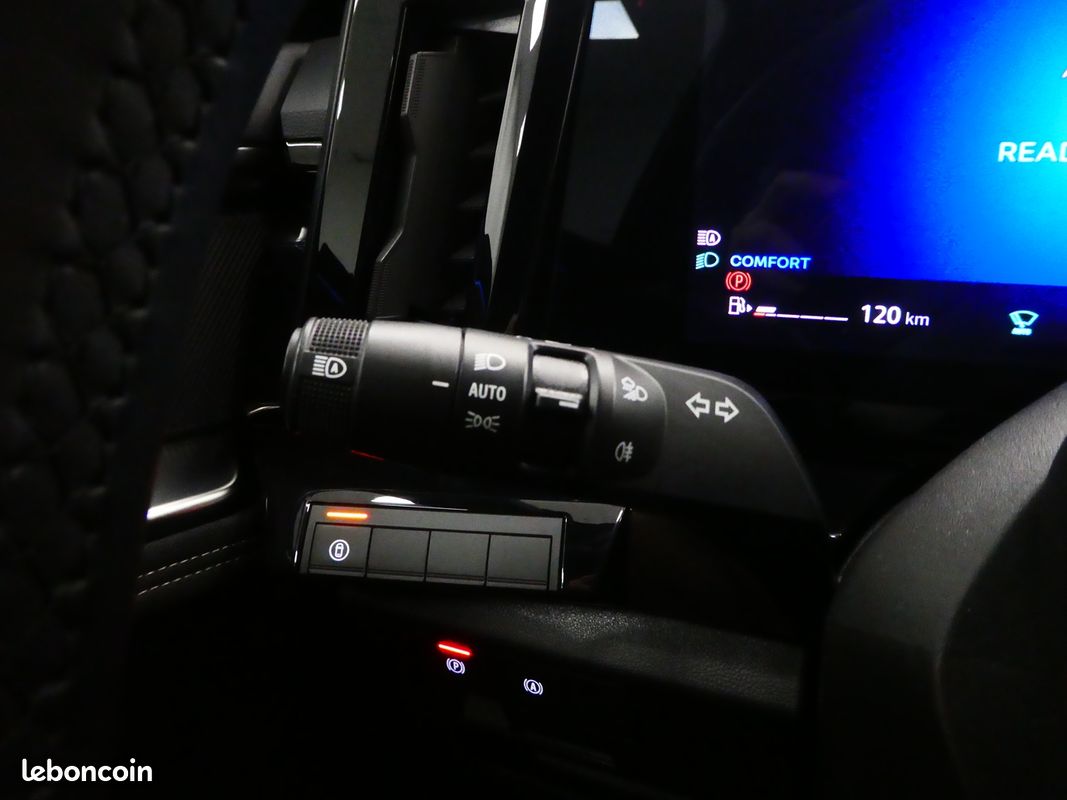 Renault AUSTRAL 1.2 E-TECH FULL HYBRID 200CH TECHNO - 24 (image 14)