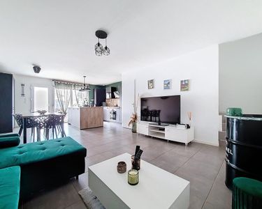 Maison 329 000 € - 111 m²
