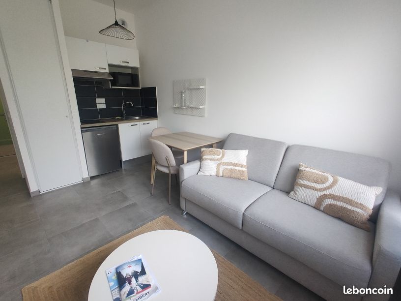 Appartement 1 pièce 18 m² · à Chambéry · 18 m² · 596 €/mois