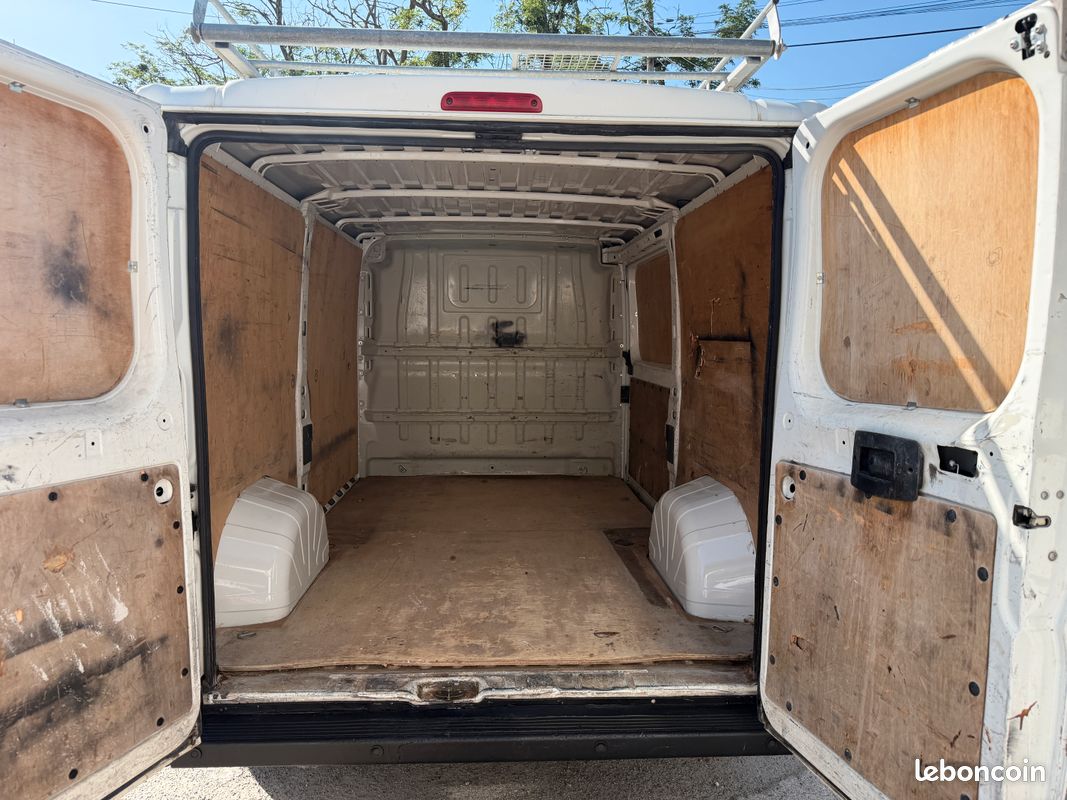 FIAT DUCATO 2.0 Multijet 115 CH FOURGON TÔLÉ PACK L2H1 (image 4)