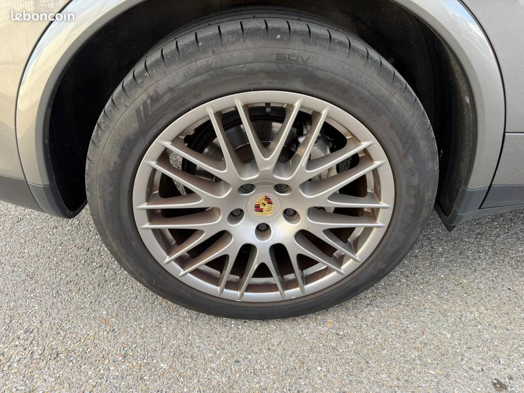 Porsche CAYENNE PORSCHE CAYENNE 4.8i V8 400 BVA Tiptronic S (image 11)