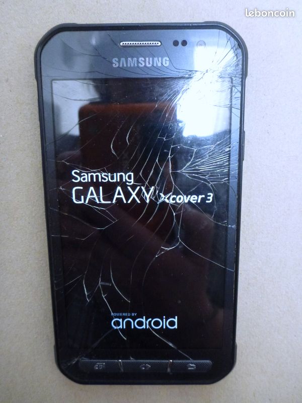 Samsung Galaxy Xcover 3 SM-G389F - 8 Go - Gris Foncé (Désimlocké) (image 3)