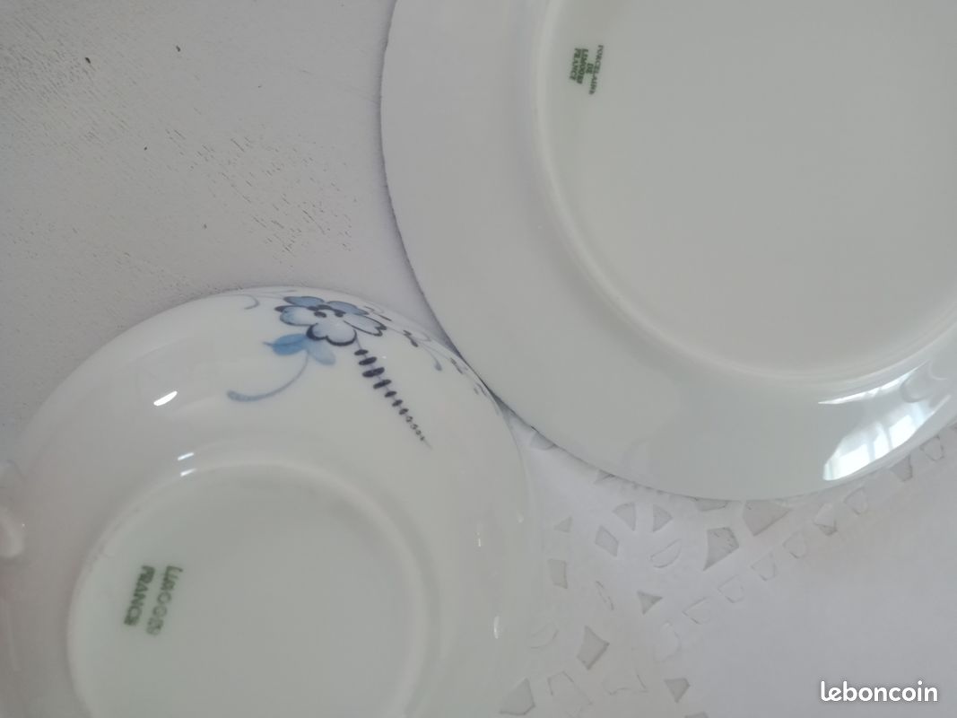 Service à thé en porcelaine fine de Limoges (image 2)