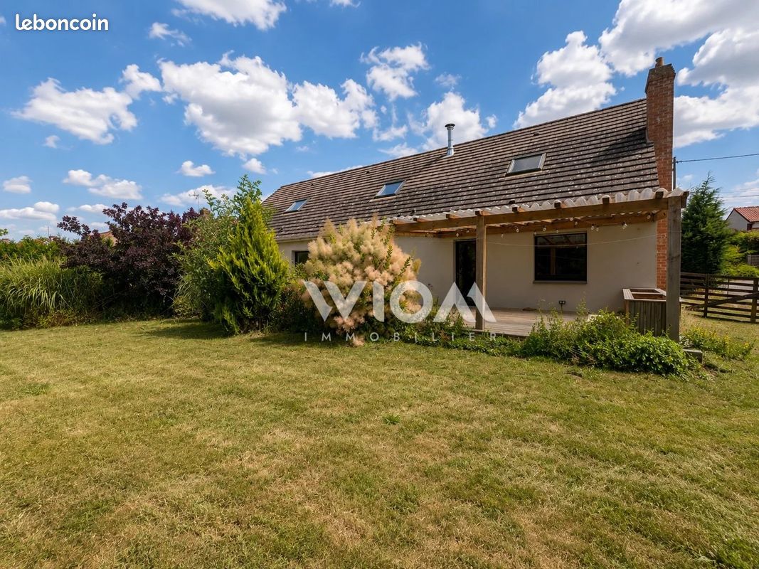Maison 6 pièces 217 m² · à Gouves · 217 m² · 294 000 €