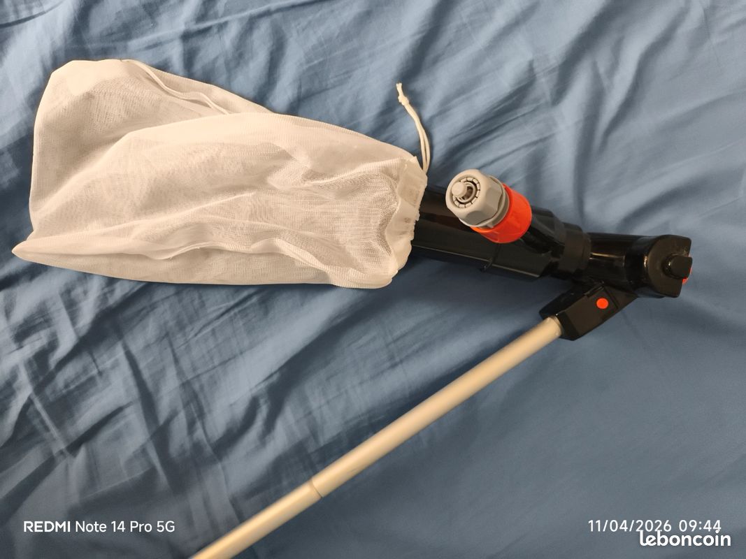 Aspirateur nettoyage piscine (image 1)