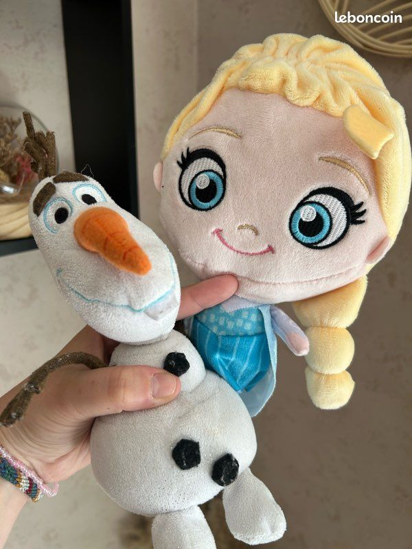Lot peluche reines des neiges (image 2)