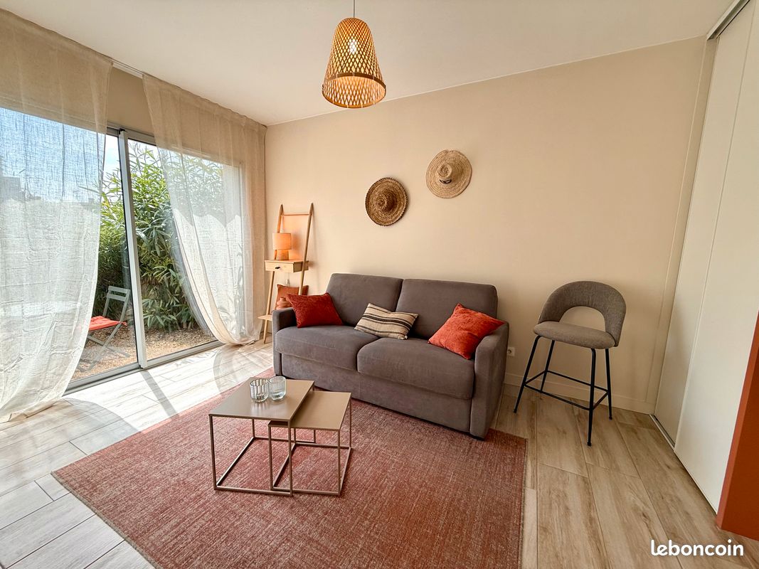 Appartement 1 pièce 28 m² · à La Rochelle · 28 m² · 880 €/mois