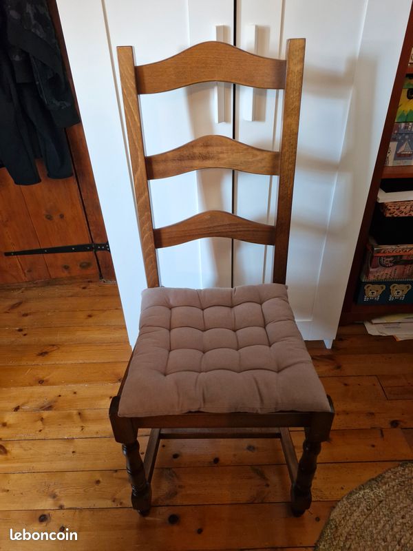 Chaises (image 1)