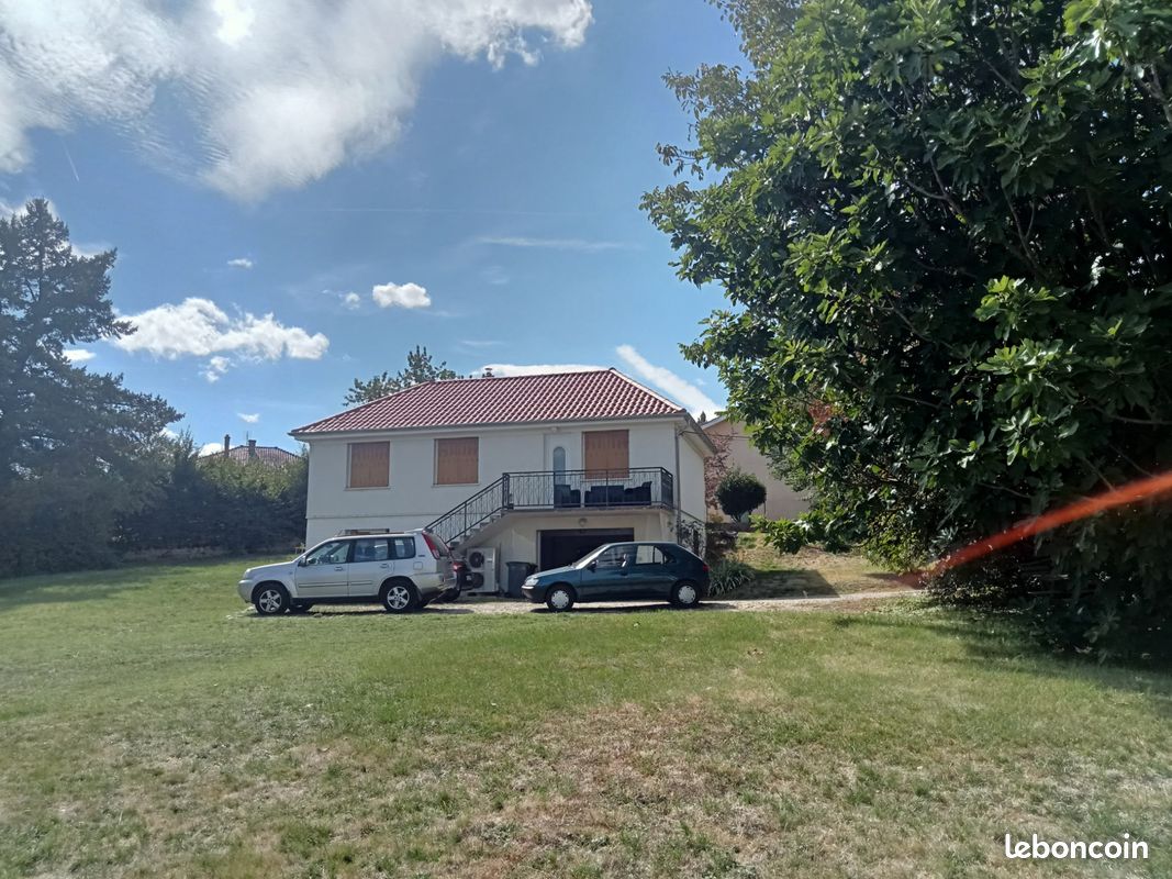 Maison 4 pièces 92 m² · à Saint-André-de-Corcy · 92 m² · 1 135 €/mois