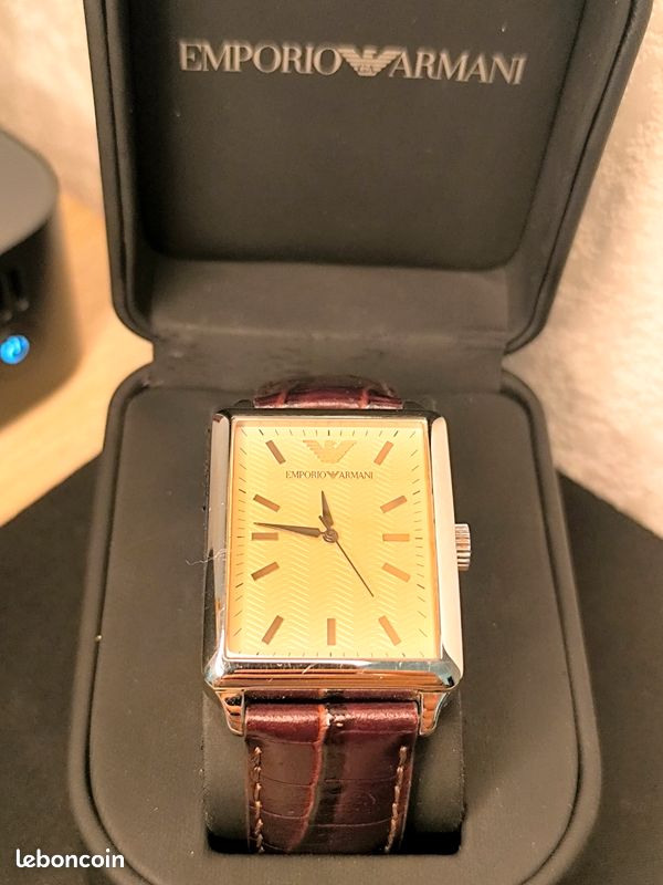 ✅Montre Vintage Emporio Armani💯 Superbe Etat ✅ Offrez-vous l'élégance (image 9)