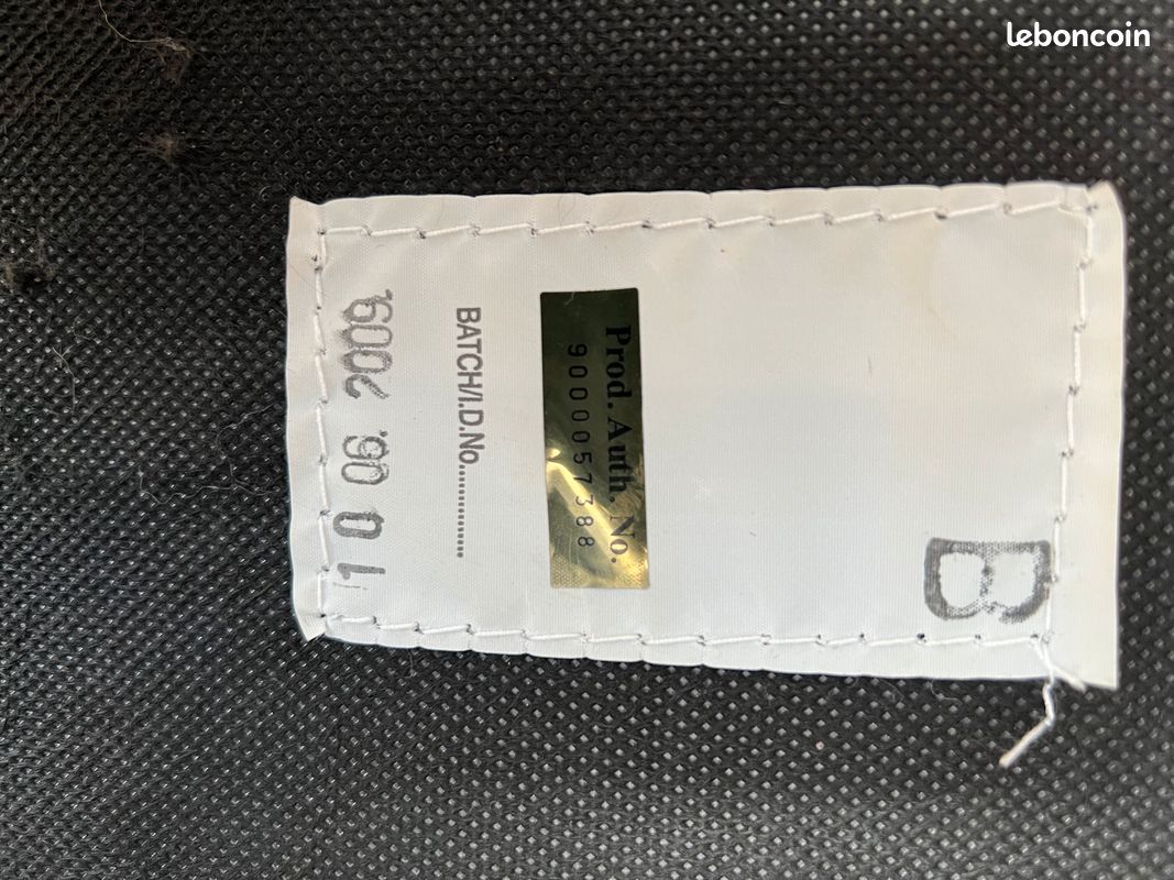 Table basse/pouff en cuir véritable piétement acier (image 8)