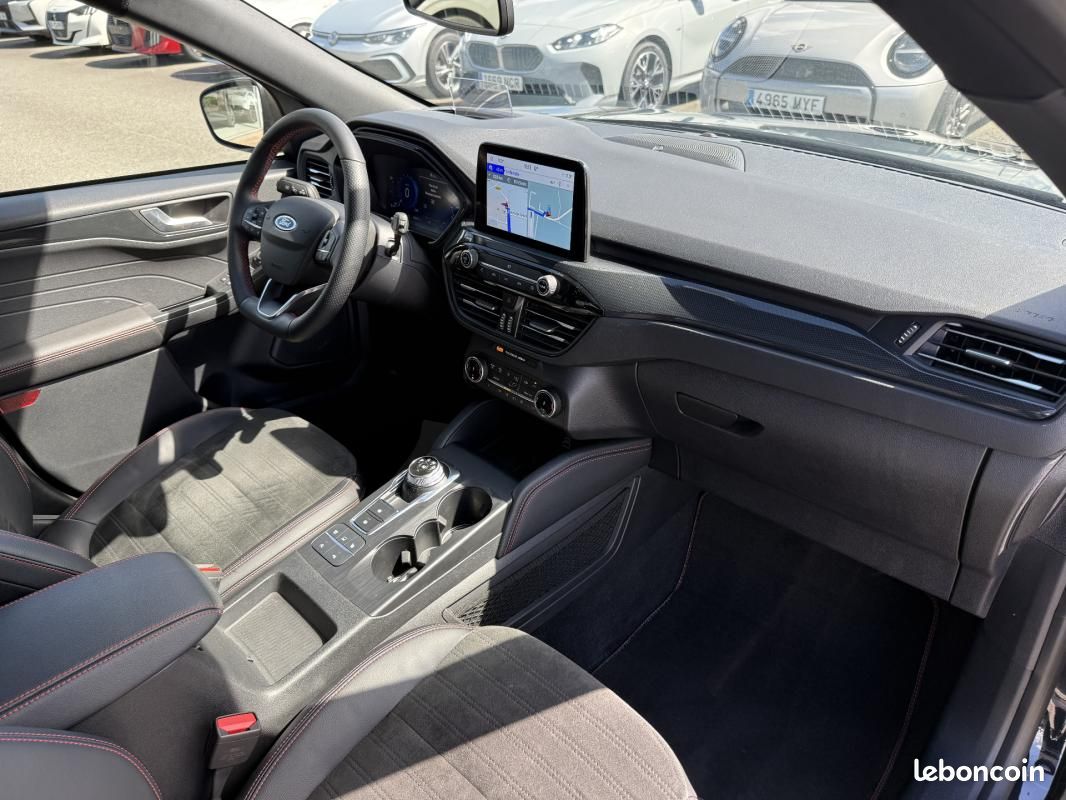 Ford Kuga 2.0 TDCi 120 S&S 4x2 Powershift ST-Line (image 27)