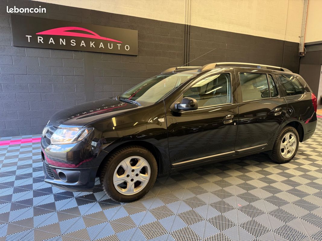 DACIA LOGAN MCV TCe 90 Ambiance / Ecran / Régulateur et limiteur de vitesse / Distribution / (image 1)
