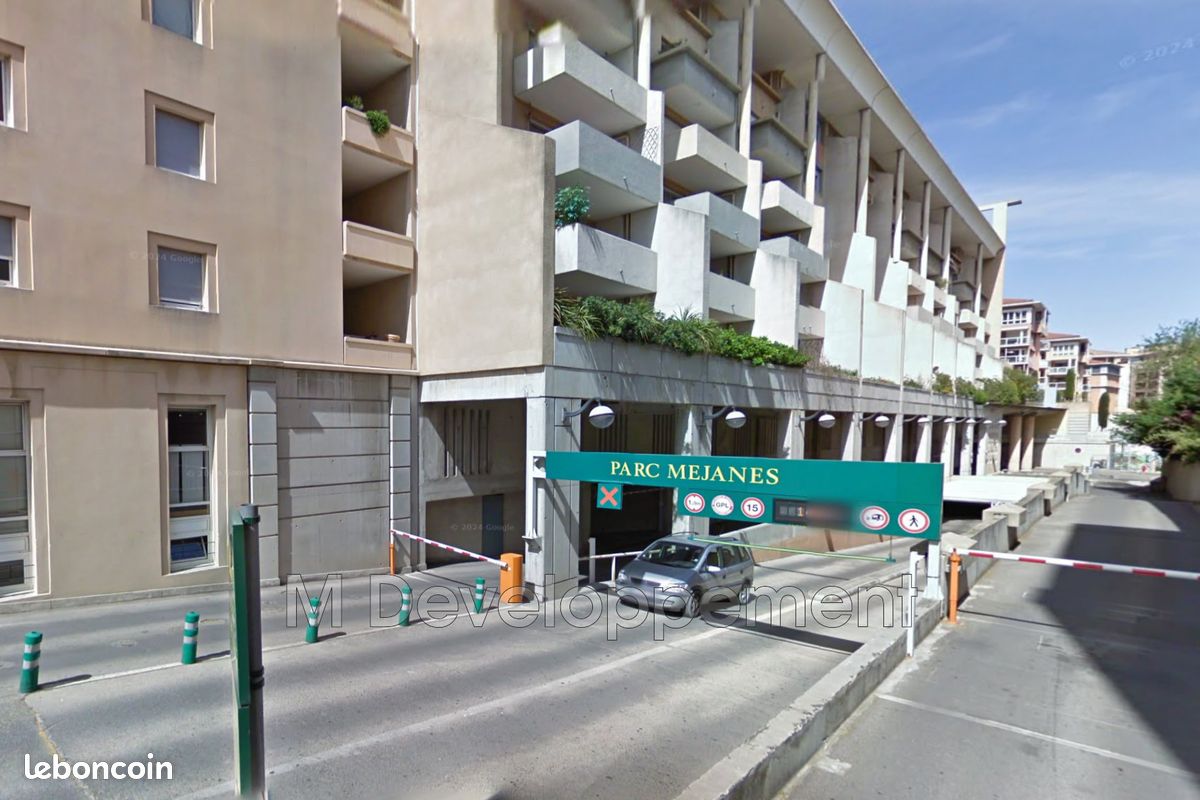 Parking 16 m² · à Aix-en-Provence · 16 m² · 40 001 €