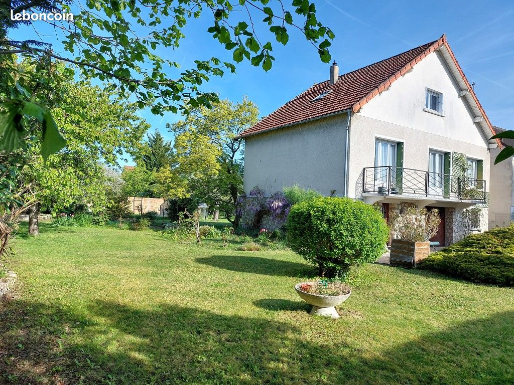 Maison 5 pièces 93 m² · à Quincy-sous-Sénart · 93 m² · 420 000 €