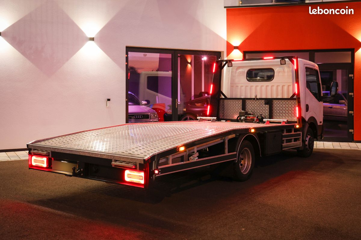 Nissan NT400 3.0 130ch porte voiture roues jumelées (image 4)