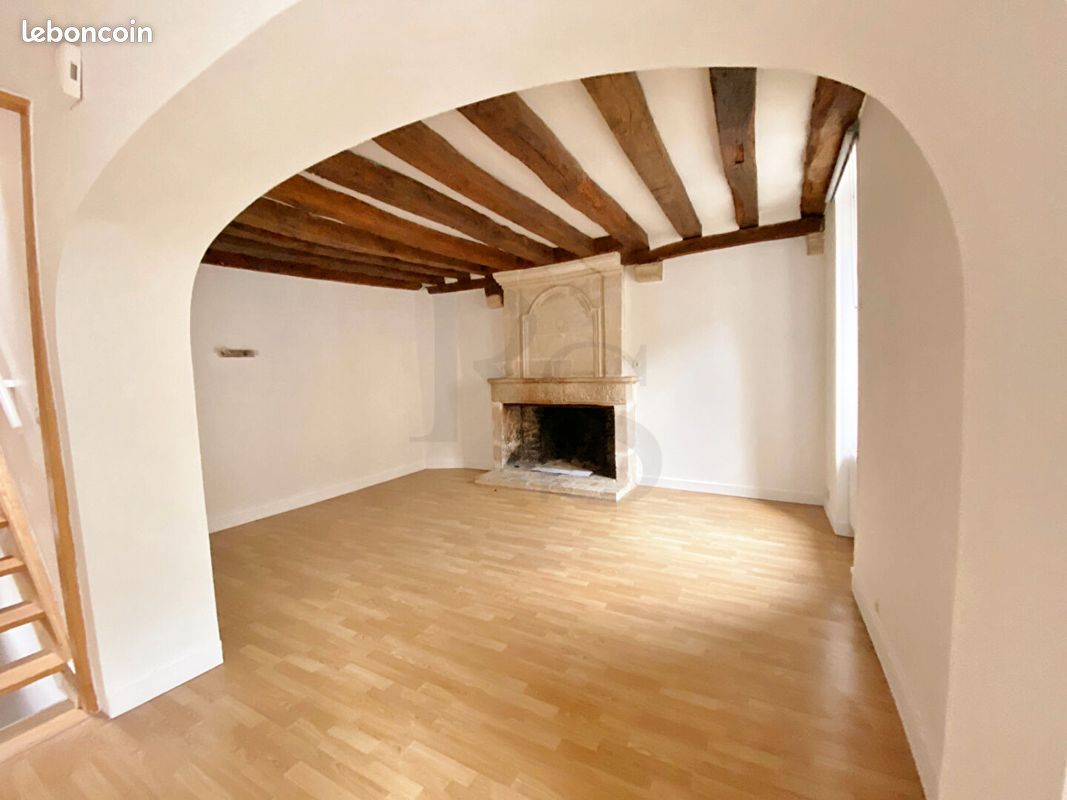 Appartement 3 pièces 76 m² · à Écouché-les-Vallées · 76 m² · 590 €/mois