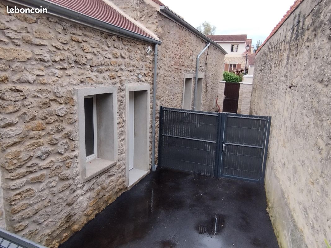 Appartement 2 pièces 25 m² · à Lardy · 25 m² · 695 €/mois