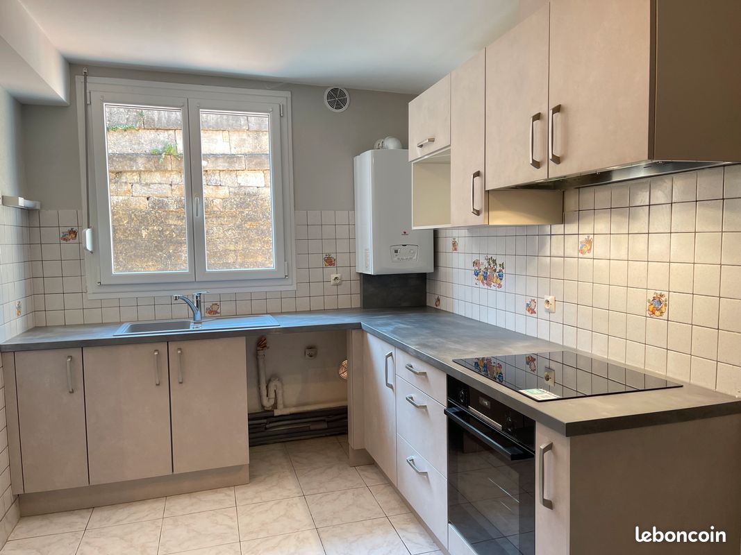 Appartement 4 pièces 100 m² · à Bar-le-Duc · 100 m² · 730 €/mois