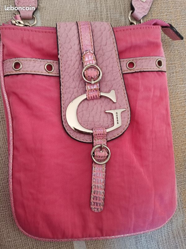 Sacoche Guess (image 2)