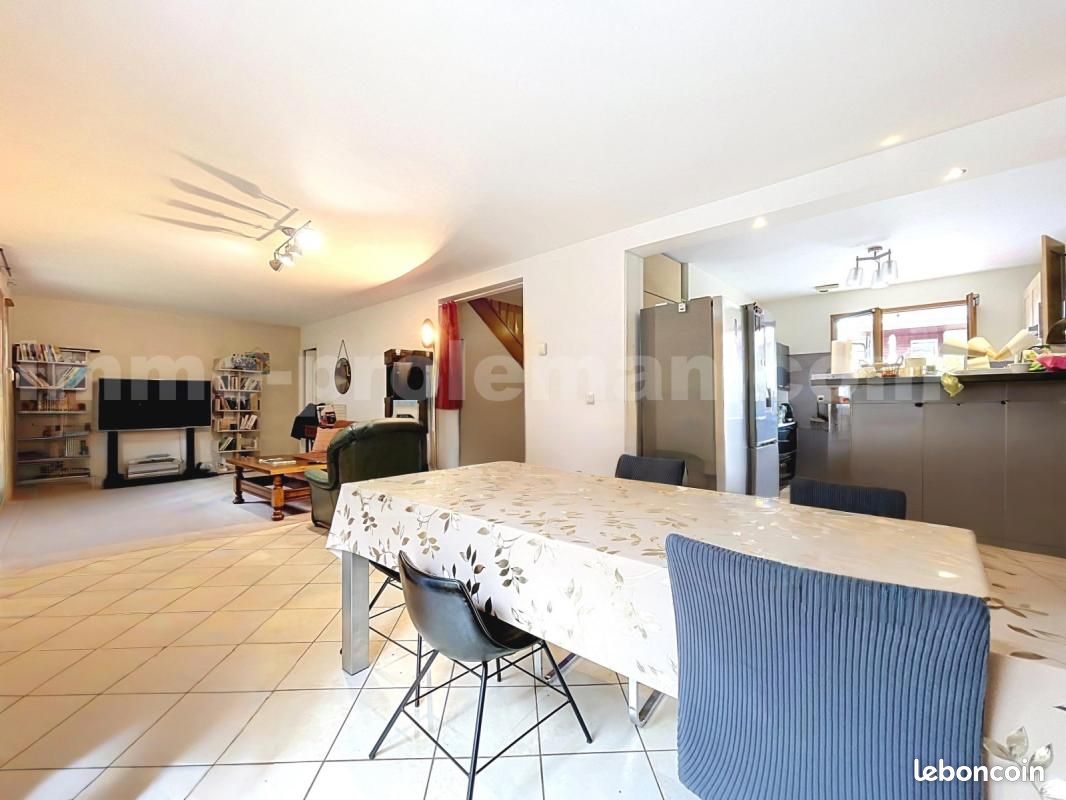 Maison 5 pièces 100 m² · à Reignier-Ésery · 100 m² · 449 000 €