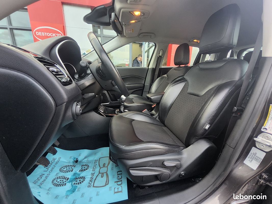 JEEP COMPASS 1.6 I MultiJet II 120 ch BVM6 Brooklyn Edition (image 12)