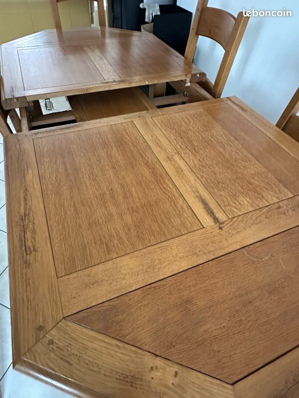 Table de salle à manger avec 6 chaises (image 2)