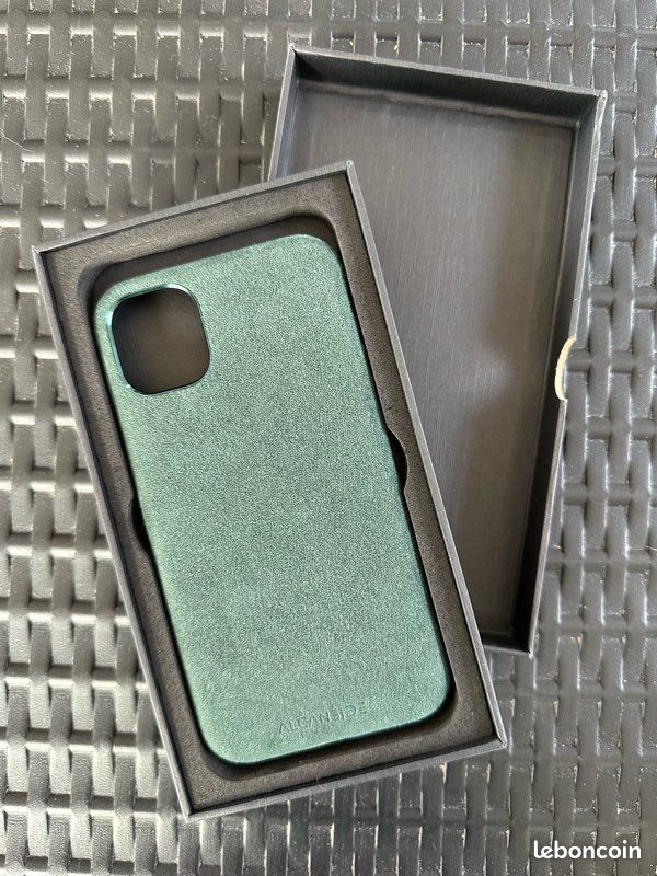 Coque téléphone IPhone 11 (image 2)